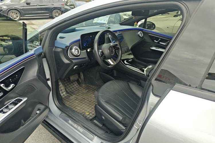 Used Mercedes-Benz EQE 2022 350 First Edition Special Version Left Front Seat
