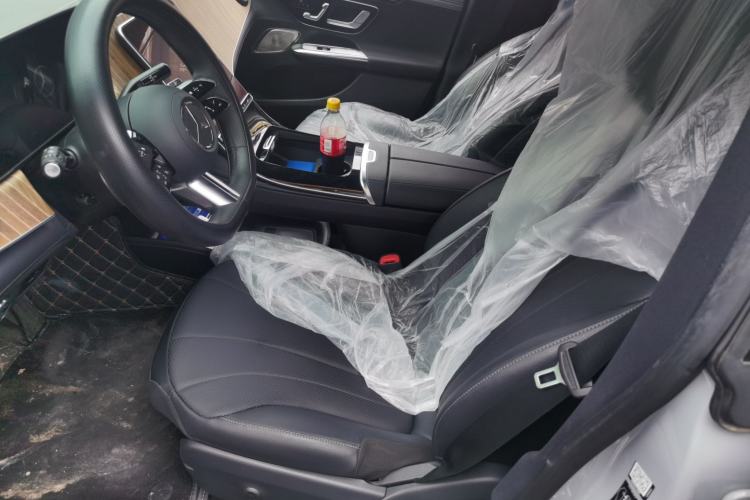 Used Mercedes-Benz EQE 2022 350 Luxury Edition Left Front Seat
