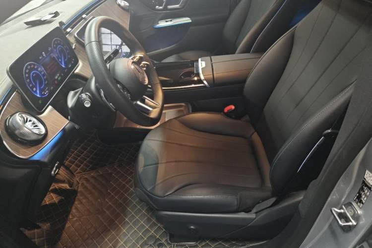 Used Mercedes-Benz EQE 2022 350 Pioneer Edition Left Front Seat