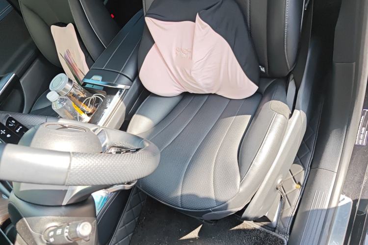Used Mercedes-Benz EQE 2022 350 Luxury Edition Left Front Seat
