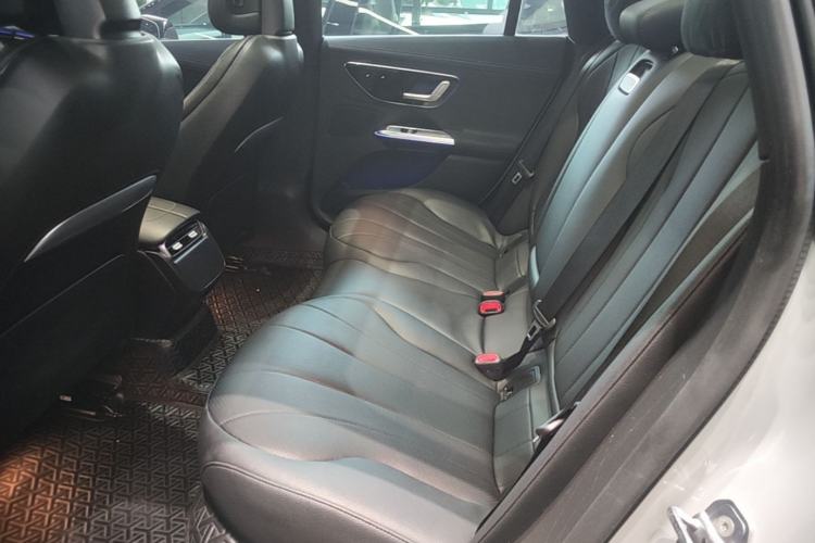 Used Mercedes-Benz EQE 2022 350 Luxury Edition Left Rear Seat