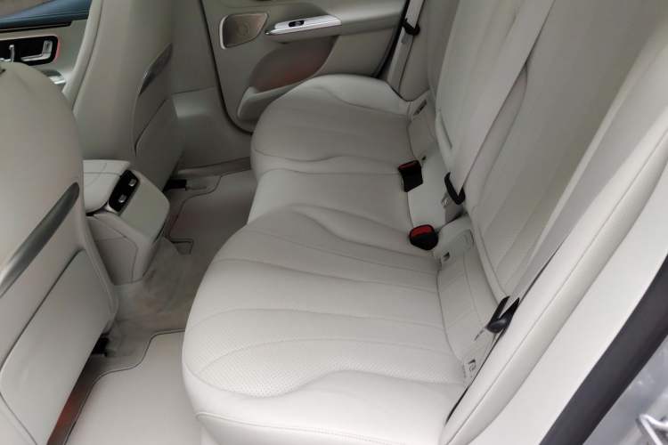 Used Mercedes-Benz EQE 2022 350 First Edition Special Version Left Rear Seat