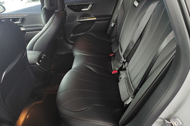 Used Mercedes-Benz EQE 2022 350 Pioneer Edition Left Rear Seat