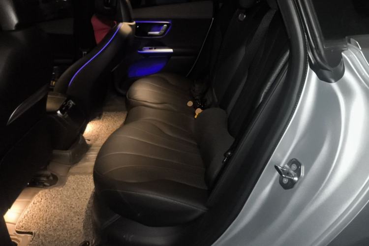 Used Mercedes-Benz EQE 2022 350 Luxury Edition Left Rear Seat