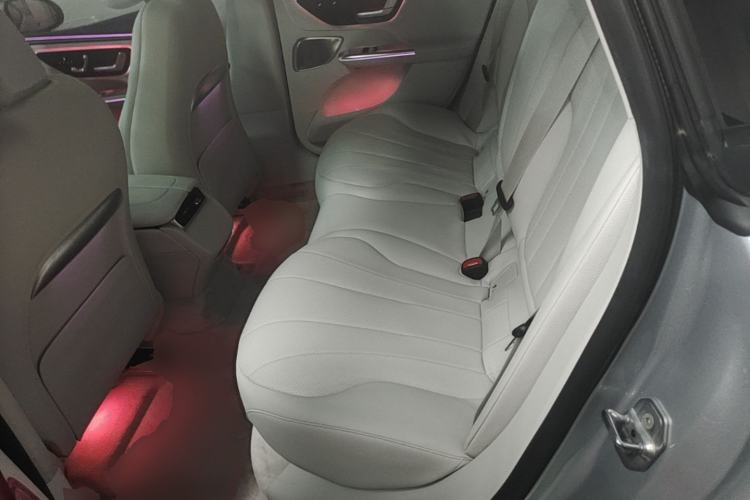 Used Mercedes-Benz EQE 2022 350 Pioneer Edition Left Rear Seat