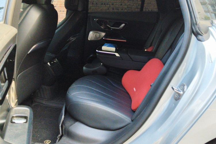 Used Mercedes-Benz EQE 2022 350 Pioneer Edition Left Rear Seat