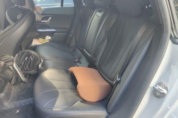 Used Mercedes-Benz EQE 2022 350 First Edition Special Version Left Rear Seat