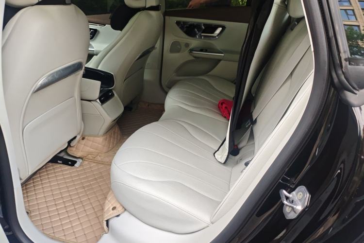 Used Mercedes-Benz EQE 2022 350 Pioneer Edition Left Rear Seat