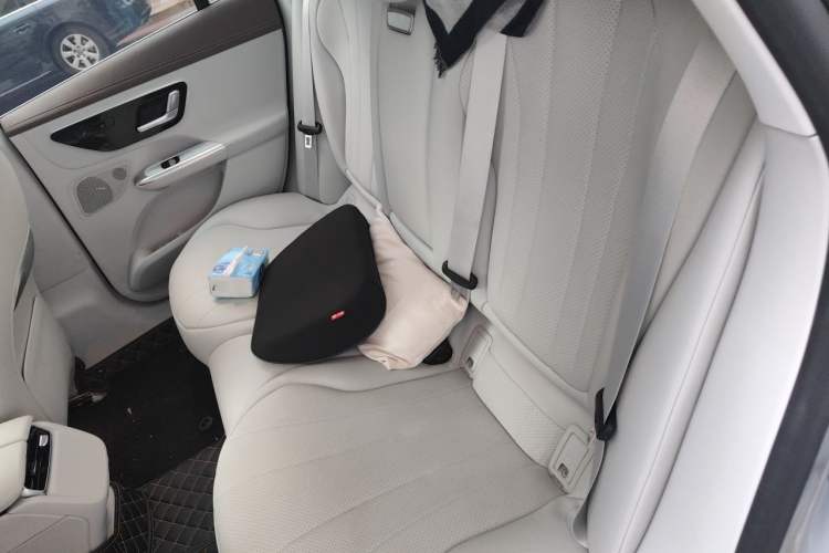 Used Mercedes-Benz EQE 2022 350 Luxury Edition Left Rear Seat