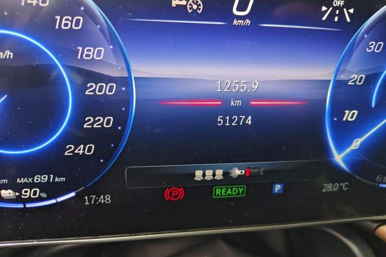 Used Mercedes-Benz EQE 2022 350 Pioneer Edition Odometer Close Up