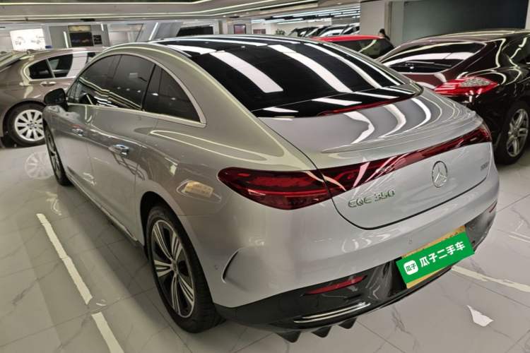 Used Mercedes-Benz EQE 2022 350 Luxury Edition Rear Left 45 Deg