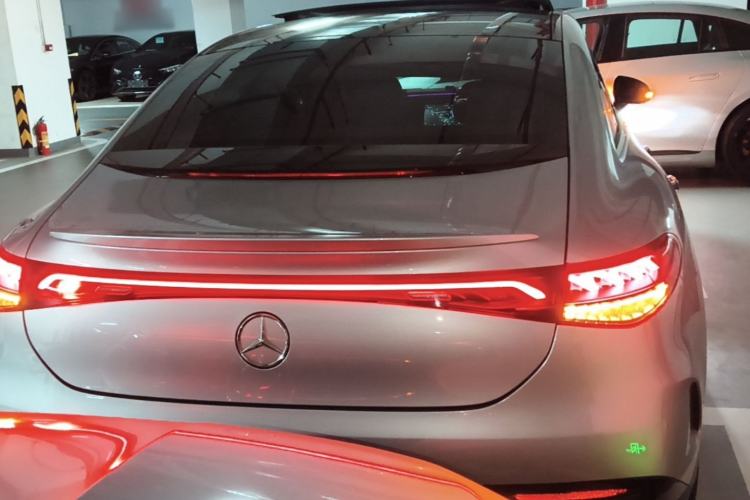 Used Mercedes-Benz EQE 2022 350 Luxury Edition Rear