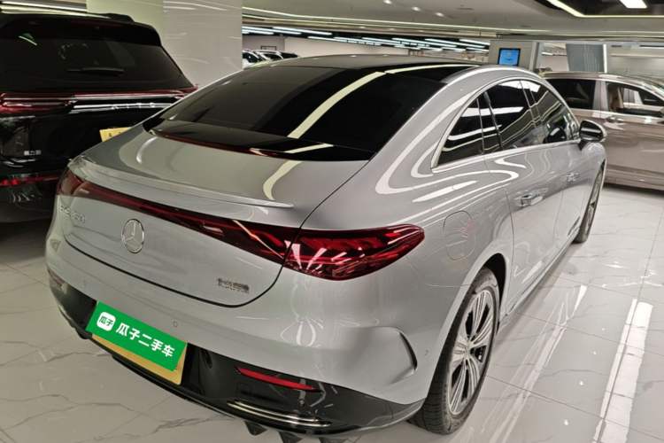Used Mercedes-Benz EQE 2022 350 Luxury Edition Rear Right 45 Deg