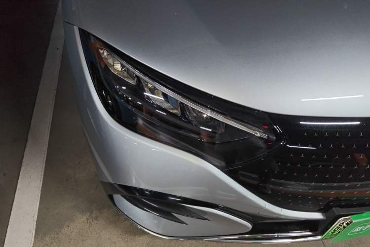 Used Mercedes-Benz EQE 2022 350 Luxury Edition Right Front Headlight