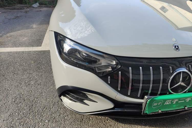 Used Mercedes-Benz EQE 2022 350 First Edition Special Version Right Front Headlight