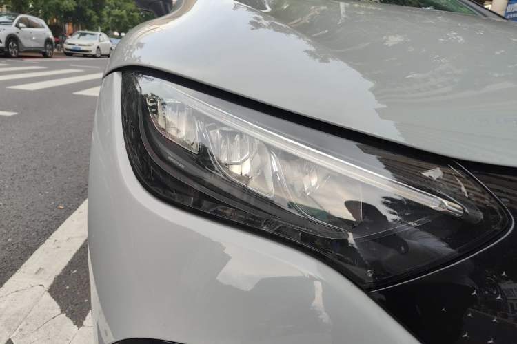 Used Mercedes-Benz EQE 2022 350 Luxury Edition Right Front Headlight