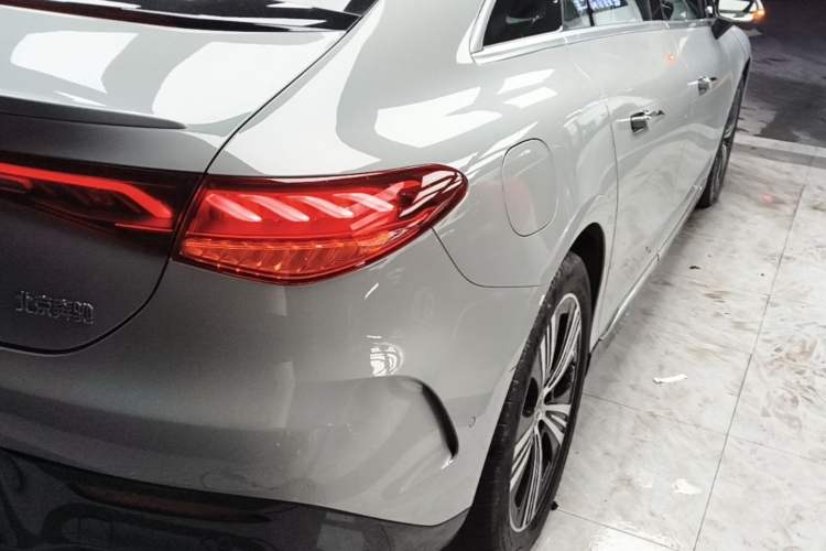 Used Mercedes-Benz EQE 2022 350 Luxury Edition Right Rear Taillight