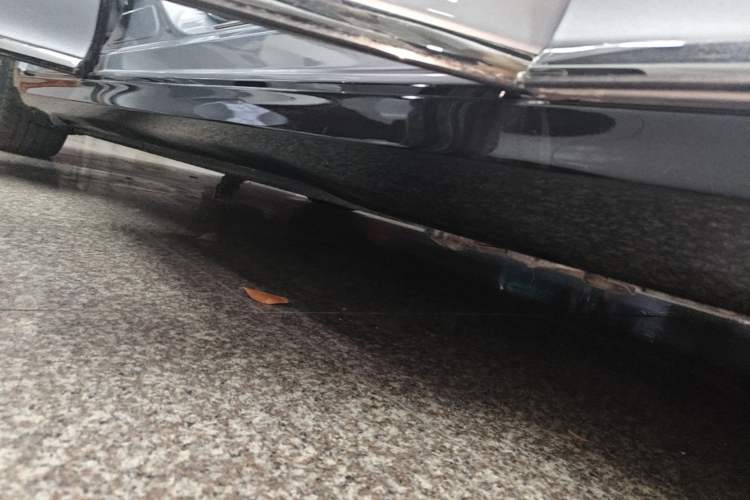 Used Mercedes-Benz EQE 2022 350 Pioneer Edition Right Side Sill