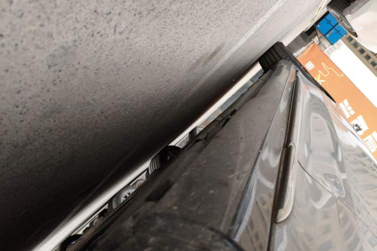 Used Mercedes-Benz EQE 2022 350 Pioneer Edition Right Side Sill