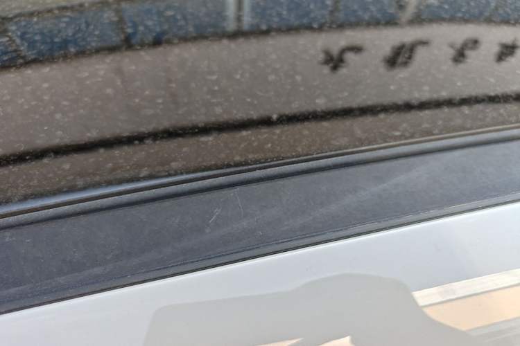Used Mercedes-Benz EQE 2022 350 Luxury Edition Roof