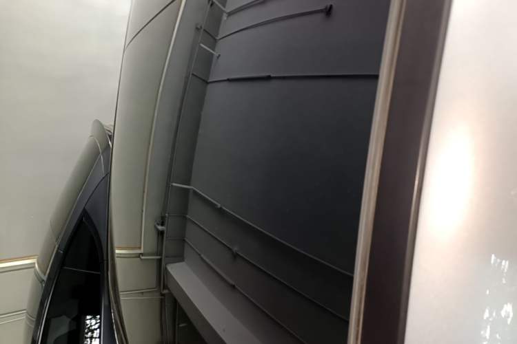 Used Mercedes-Benz EQE 2022 350 Luxury Edition Roof