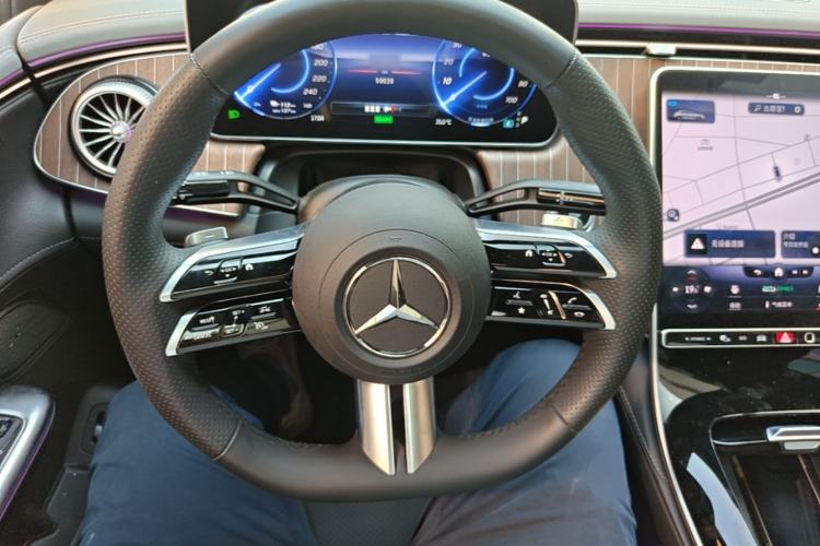 Used Mercedes-Benz EQE 2022 350 Luxury Edition Steering Wheel