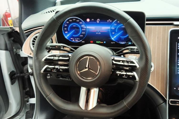 Used Mercedes-Benz EQE 2022 350 Luxury Edition Steering Wheel