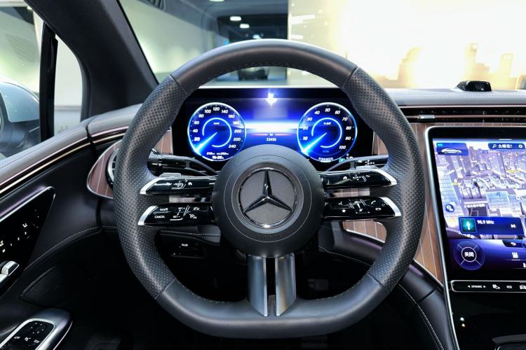 Used Mercedes-Benz EQE 2022 350 Luxury Edition Steering Wheel