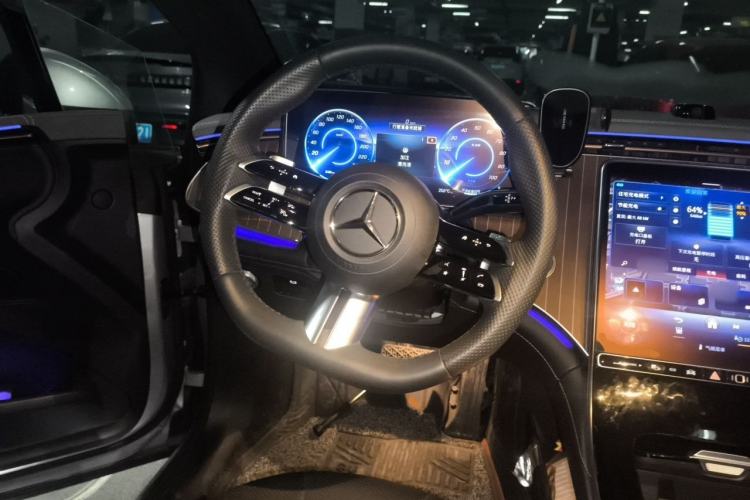 Used Mercedes-Benz EQE 2022 350 Luxury Edition Steering Wheel