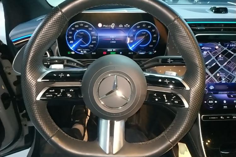 Used Mercedes-Benz EQE 2022 350 First Edition Special Version Steering Wheel