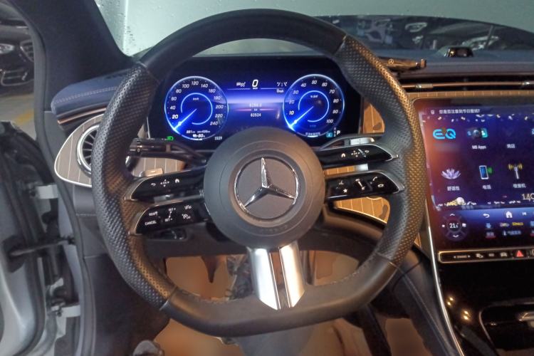 Used Mercedes-Benz EQE 2022 350 Pioneer Edition Steering Wheel