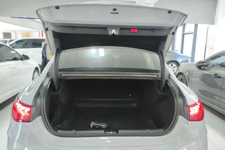 Used Mercedes-Benz EQE 2022 350 Pioneer Edition Trunk