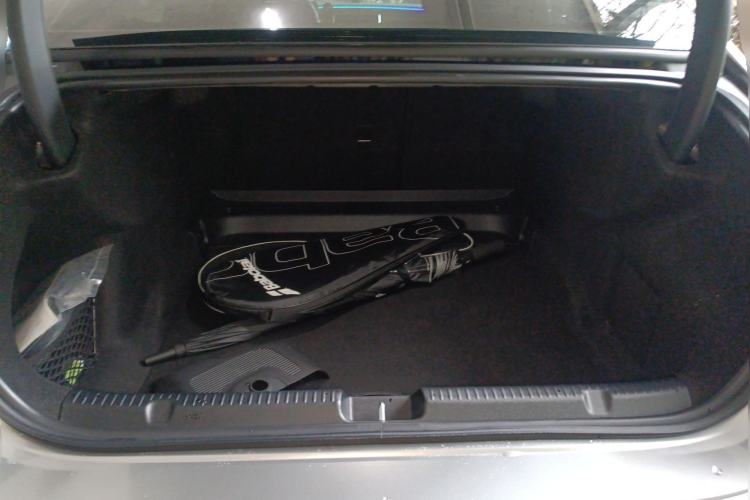 Used Mercedes-Benz EQE 2022 350 First Edition Special Version Trunk