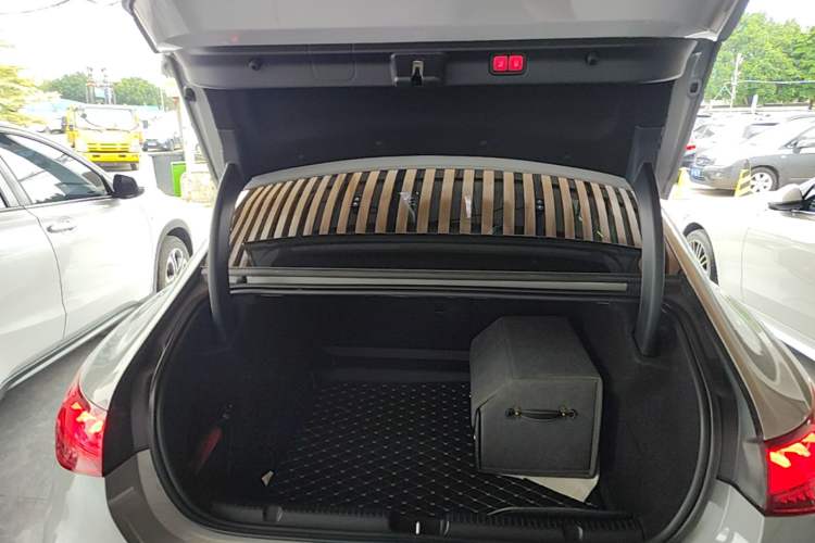 Used Mercedes-Benz EQE 2022 350 Pioneer Edition Trunk