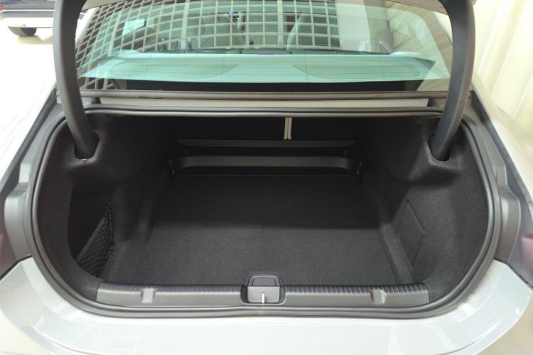 Used Mercedes-Benz EQE 2022 350 Pioneer Edition Trunk