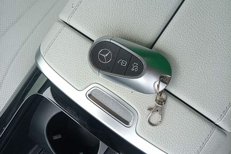 Used Mercedes-Benz EQE 2022 350 Luxury Edition Vehicle Key