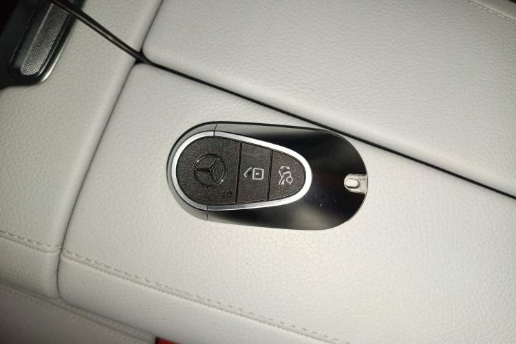 Used Mercedes-Benz EQE 2022 350 Pioneer Edition Vehicle Key