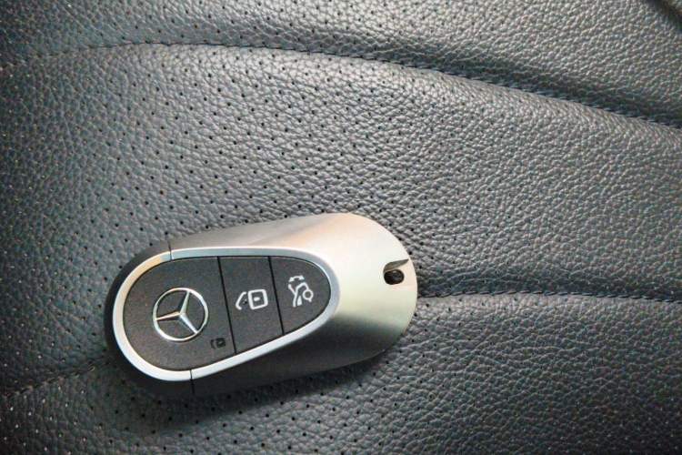 Used Mercedes-Benz EQE 2022 350 Pioneer Edition Vehicle Key