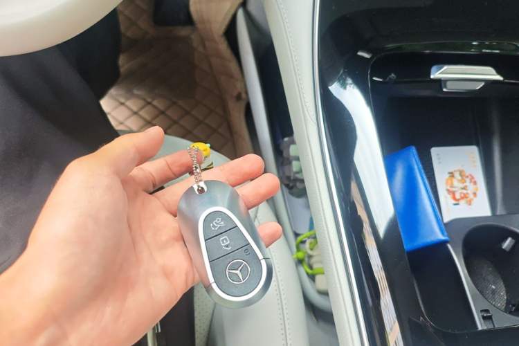 Used Mercedes-Benz EQE 2022 350 Pioneer Edition Vehicle Key