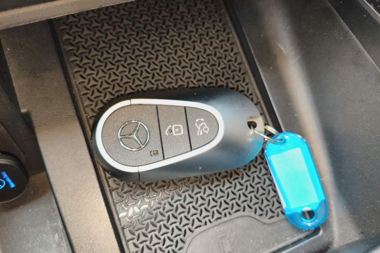 Used Mercedes-Benz EQE 2022 350 Pioneer Edition Vehicle Key