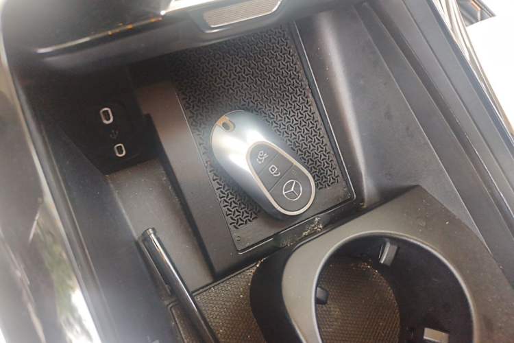 Used Mercedes-Benz EQE 2022 350 Pioneer Edition Vehicle Key