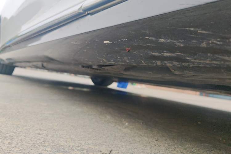 Used Mercedes-Benz EQE 2022 350 Luxury Edition Chassis Front Right