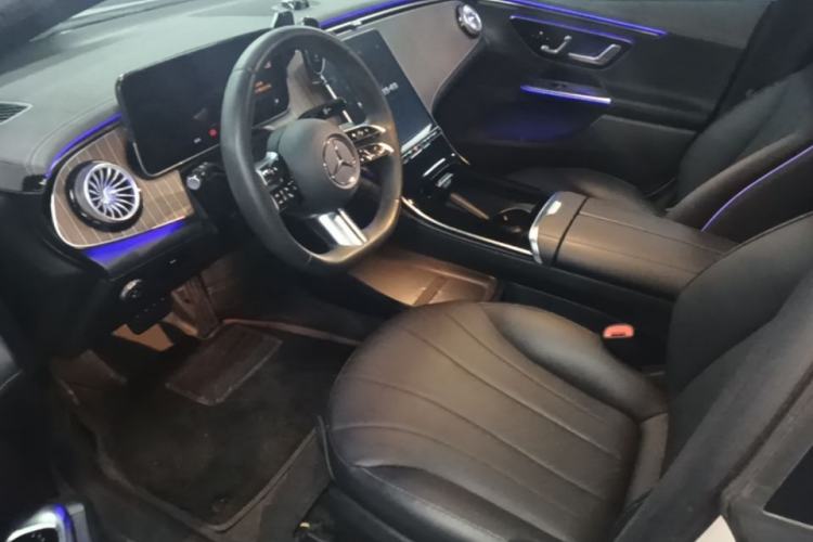 Used Mercedes-Benz EQE 2022 350 Pioneer Edition Driver Seat