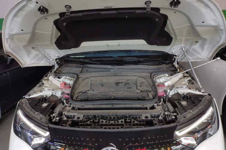 Used Mercedes-Benz EQE 2022 350 First Edition Special Version Engine Bay