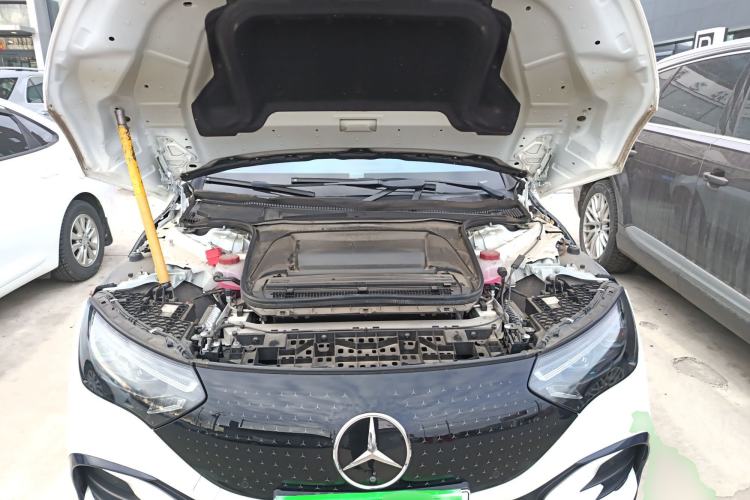 Used Mercedes-Benz EQE 2022 350 First Edition Special Version Engine Bay