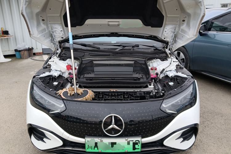 Used Mercedes-Benz EQE 2022 350 First Edition Special Version Engine Bay