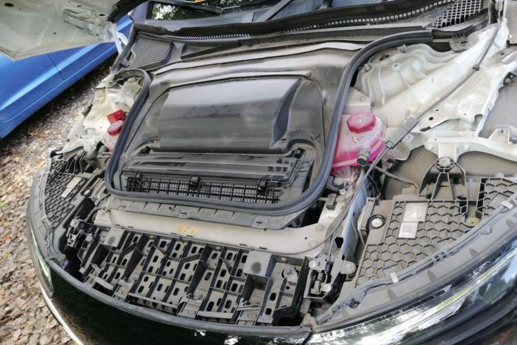 Used Mercedes-Benz EQE 2022 350 Pioneer Edition Engine Bay