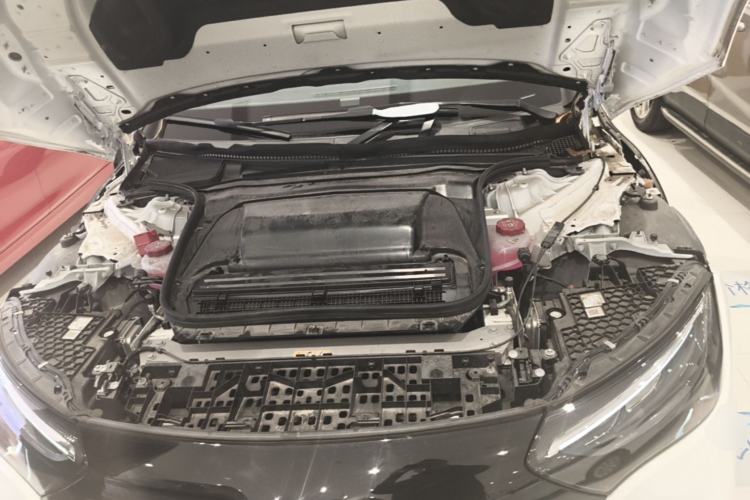 Used Mercedes-Benz EQE 2022 350 Pioneer Edition Engine Bay