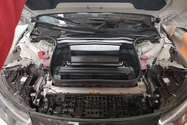 Used Mercedes-Benz EQE 2022 350 First Edition Special Version Engine Bay