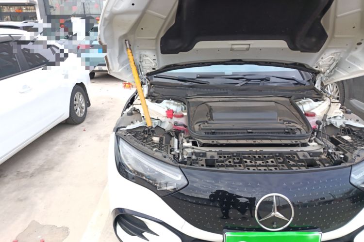 Used Mercedes-Benz EQE 2022 350 First Edition Special Version Engine Bay Right